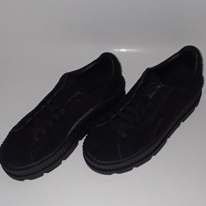 Meet your Posher, Tylecia